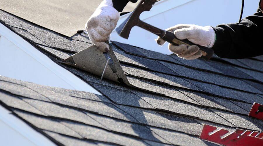 Professional Flat Roofing Installation in Oakpark, VA